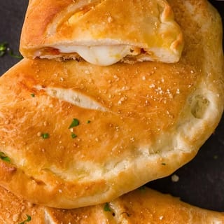 buffalo chicken Calzone